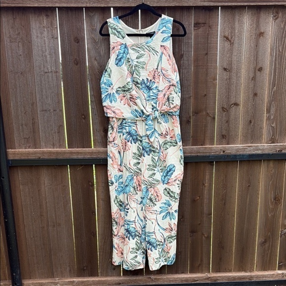 Tahari Cream and Blue Floral Jumpsuit